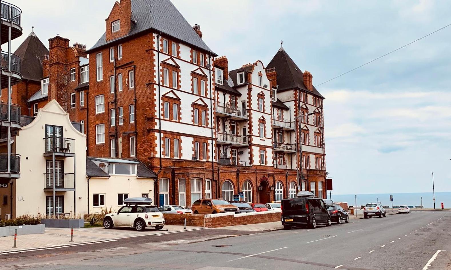 Retro Retreat, Sea View, Free Parking & Ev Plug-In Whitby Exterior foto