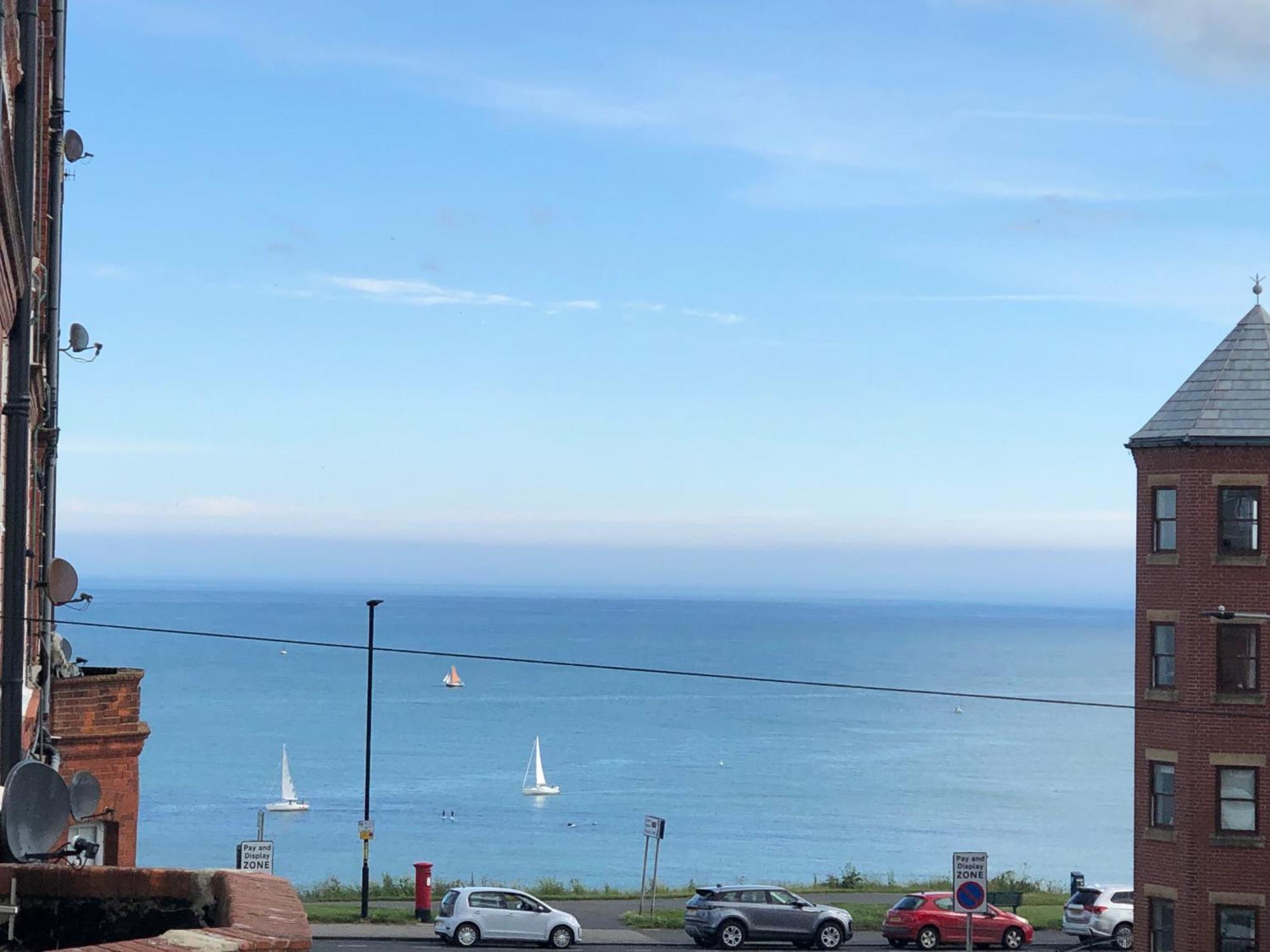Retro Retreat, Sea View, Free Parking & Ev Plug-In Whitby Exterior foto